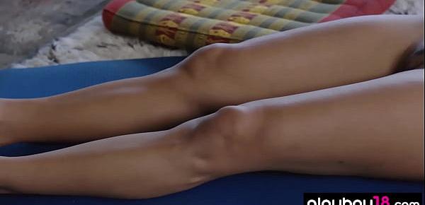  Skinny all natural MILF trainer Daniella Smith preferring naked yoga